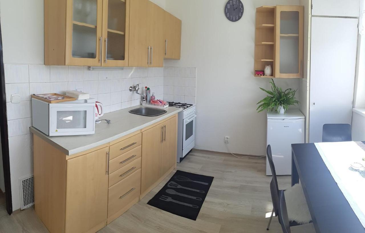 Appartement Byt Pro Dva à Blansko Extérieur photo